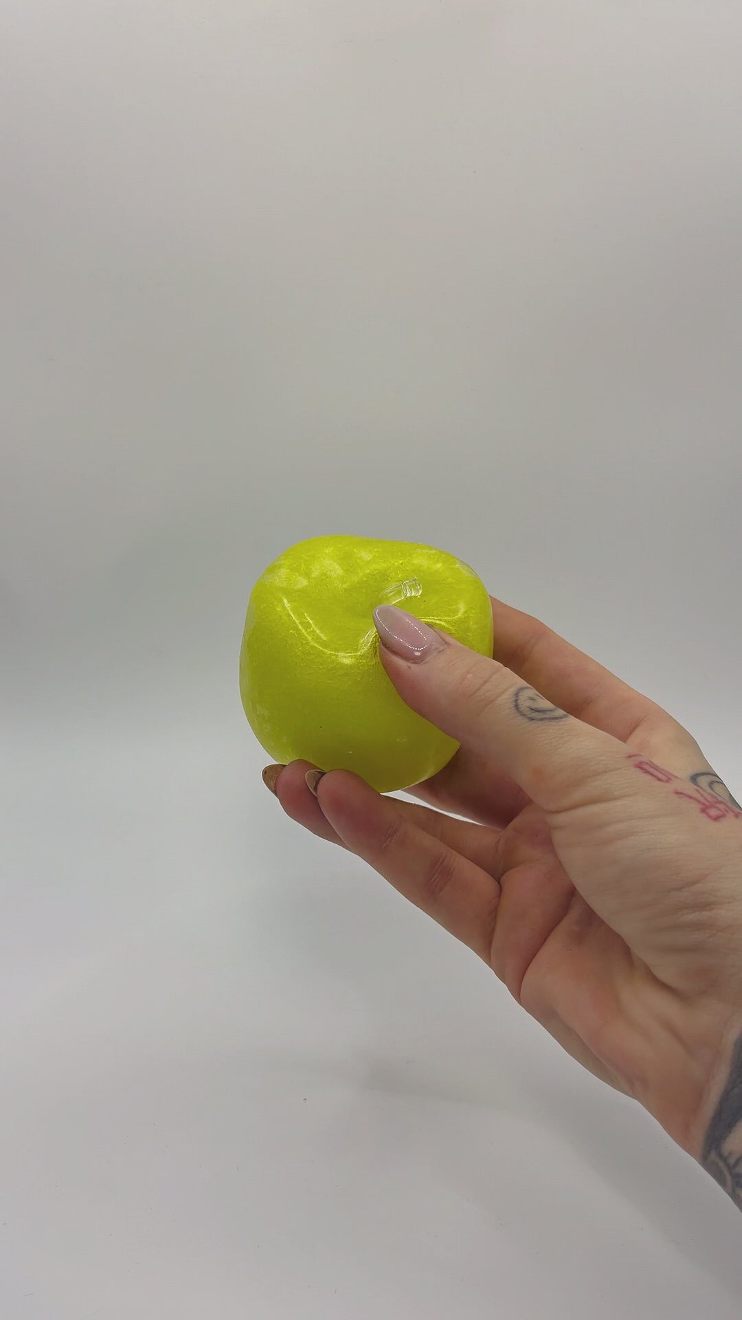 Mini Slushy Yellow/Green Apple Squishy 🍏