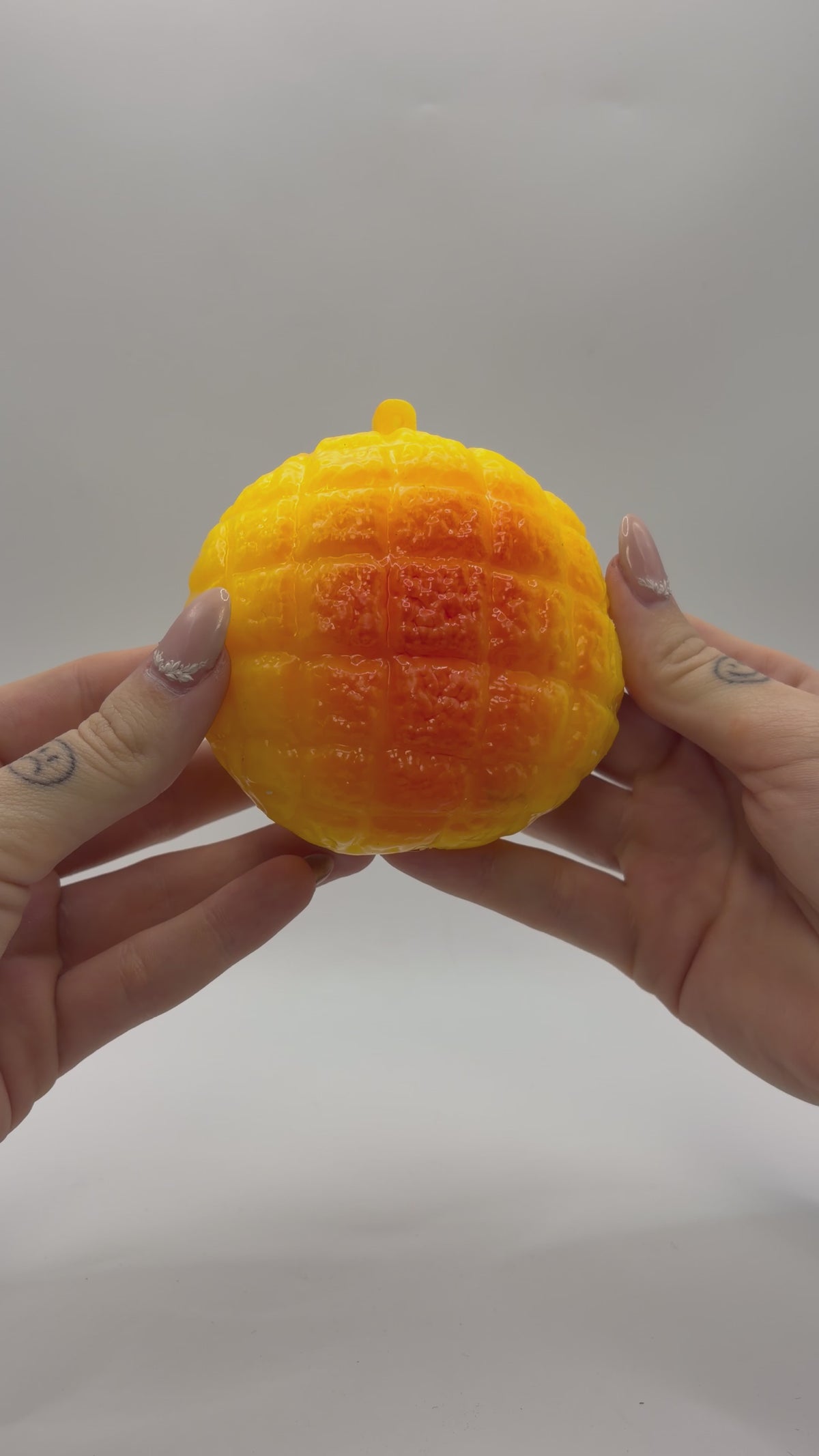 Pineapple Bun Crunchy Squishy 🧡